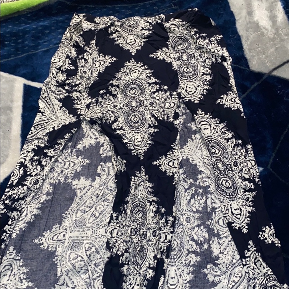 Navy blue slit skirt